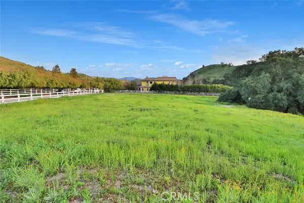 Agoura Hills, CA 91301,6505 Chesebro RD