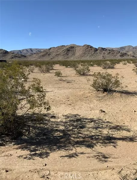 0 Cascadian AVE, Lucerne Valley, CA 92356