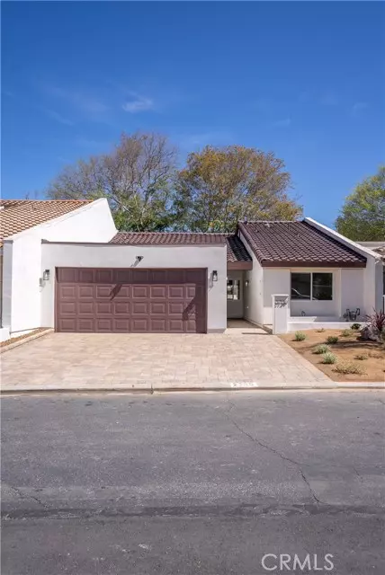 Westlake Village, CA 91361,2739 Lakewood PL