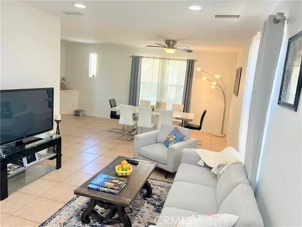 Cathedral City, CA 92234,519 Via Assisi