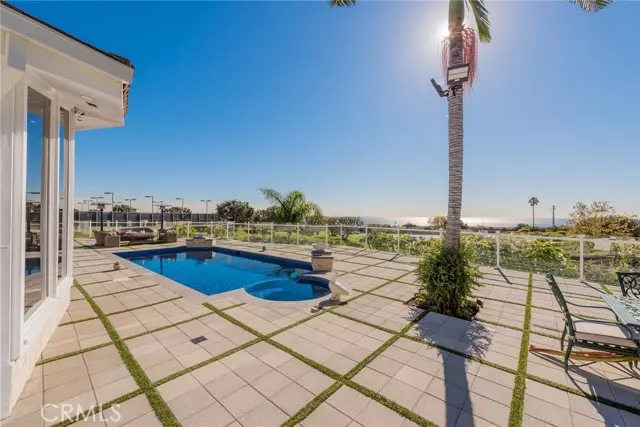 Malibu, CA 90265,3858 Malibu Country DR