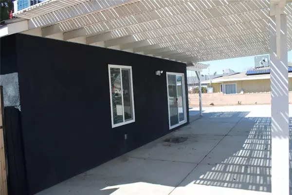 Lancaster, CA 93534,43263 18th ST