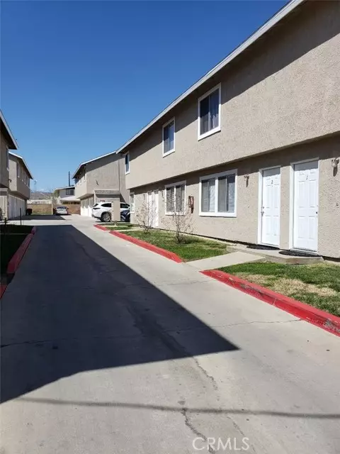 Palmdale, CA 93550,38113 10th ST