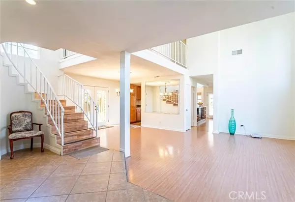 Canyon Country, CA 91351,19759 Elizabeth WAY