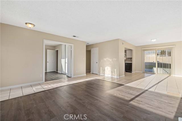 Lancaster, CA 93536,43901 Lively AVE