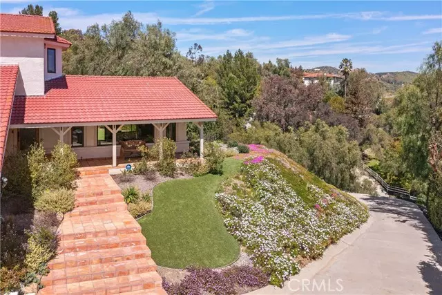 5 Zanja LN, Bell Canyon, CA 91307