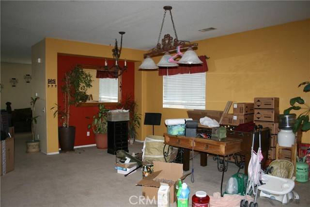 Lancaster, CA 93535,44232 Begonia ST