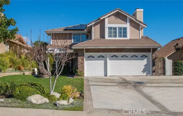 28314 Easton LN, Saugus, CA 91350