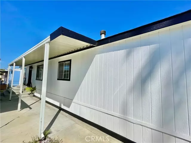 Canyon Country, CA 91351,20401 Soledad Canyon 312