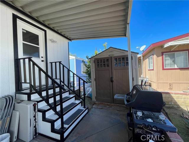 Canyon Country, CA 91351,20401 Soledad Canyon 312
