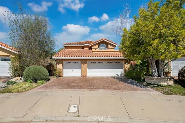 1093 Shoal Creek CT, Simi Valley, CA 93065