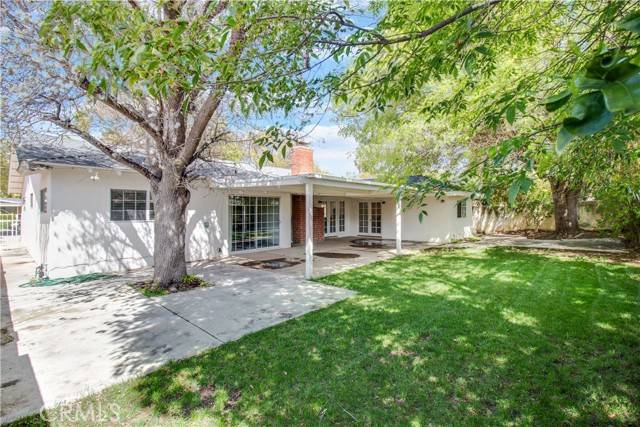 Woodland Hills, CA 91364,23024 Bigler ST