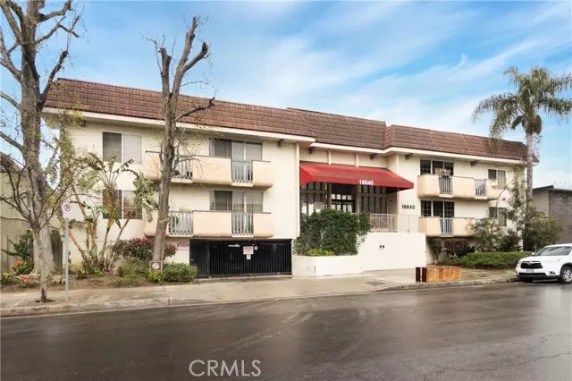 Tarzana, CA 91356,18640 Collins ST 212