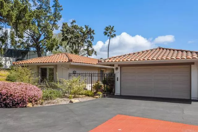 117 Villa Hermosa Ct., Solana Beach, CA 92075