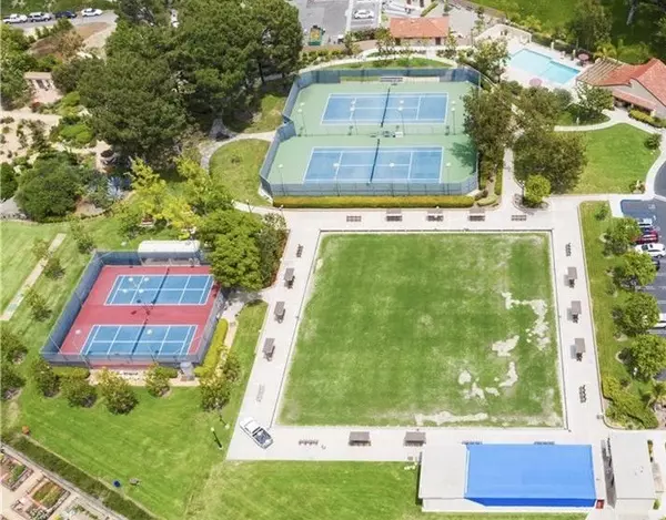 Mission Viejo, CA 92692,27985 Calle Valdes