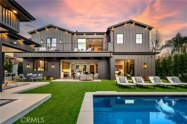 Encino, CA 91436,4541 Dempsey AVE