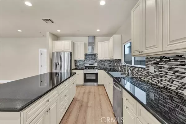 North Hollywood, CA 91606,6667 Ampere AVE