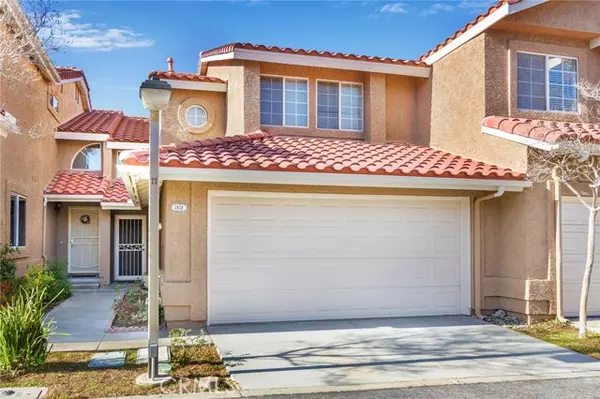 28120 Bobwhite CIR 32, Saugus, CA 91350
