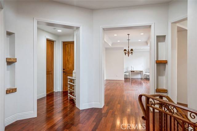 Studio City, CA 91604,3925 Blue Canyon DR