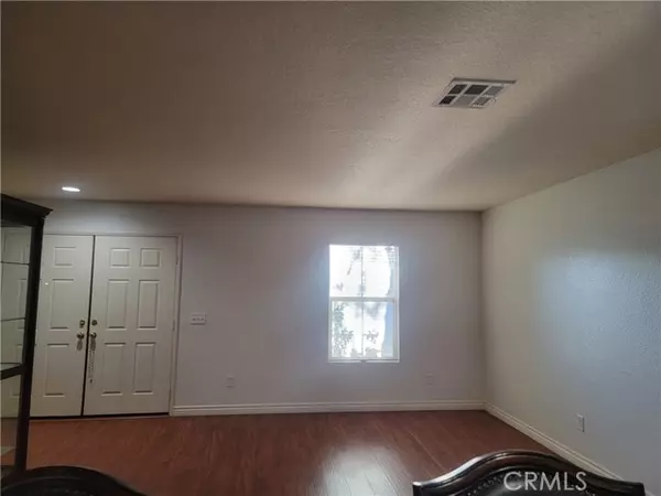 Lancaster, CA 93535,43650 Castle CIR