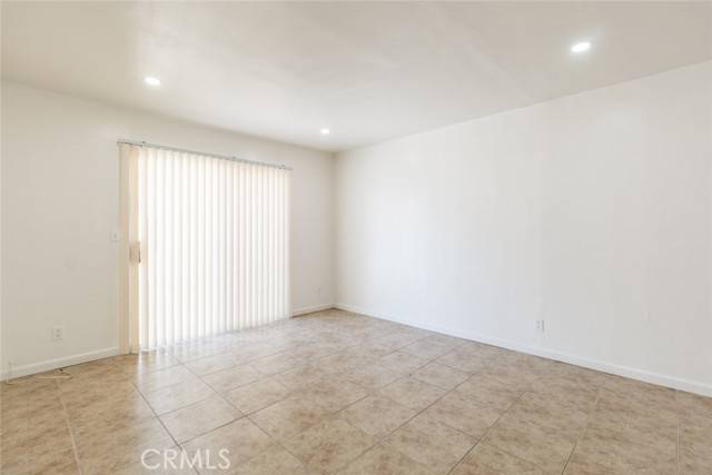 Lake Balboa, CA 91406,15946 Sherman WAY 7
