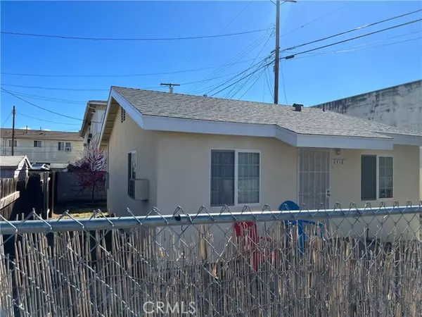 Van Nuys, CA 91411,14658 Gilmore ST