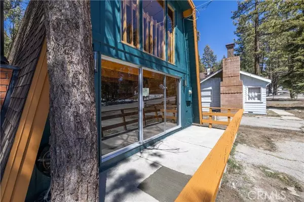 Big Bear Lake, CA 92315,42948 Sunset DR