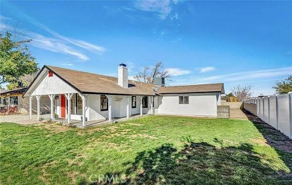 5069 W Avenue M4, Lancaster, CA 93536