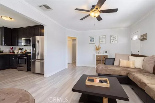 San Fernando, CA 91340,1404 De Garmo ST