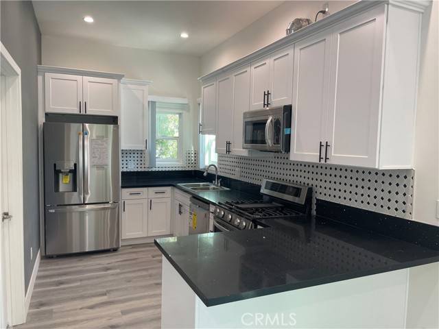 Northridge, CA 91325,18422 Chase ST