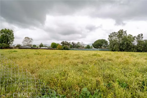 2060 Ralston, Simi Valley, CA 93063