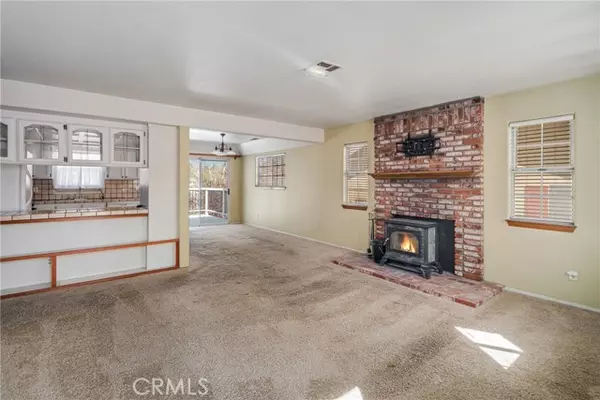 Lake Hughes, CA 93532,42606 Coolcrest DR