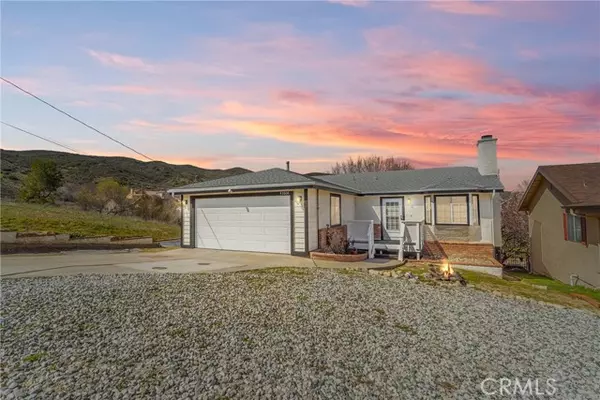 42606 Coolcrest DR, Lake Hughes, CA 93532