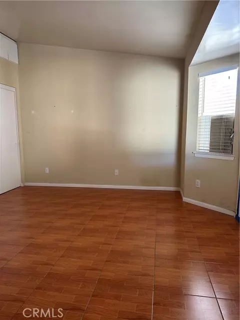 Lancaster, CA 93535,45435 18th ST