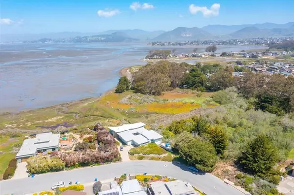 Los Osos, CA 93402,272 Butte DR