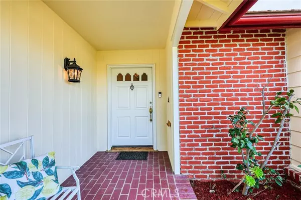 San Marino, CA 91108,2875 Wallingford RD