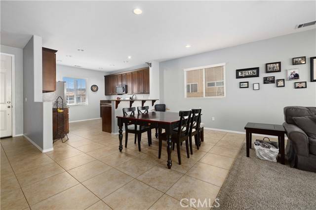 Lancaster, CA 93536,6147 W Avenue K1