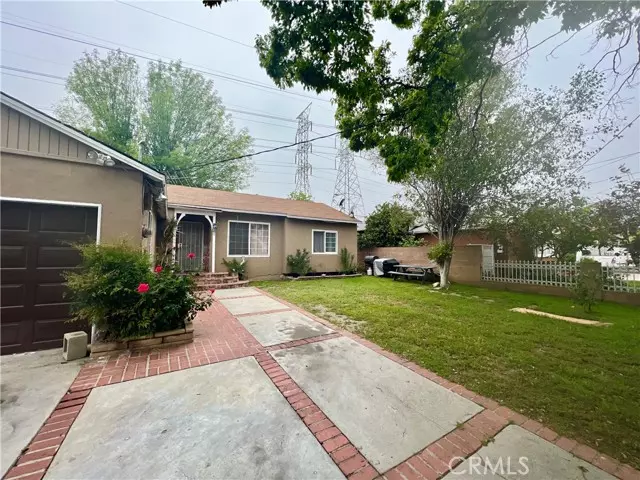 8873 Roslyndale AVE, Arleta, CA 91331