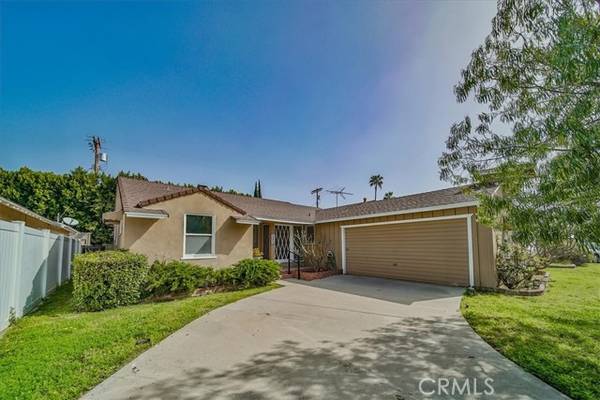 12849 Tiara ST, Valley Village, CA 91607