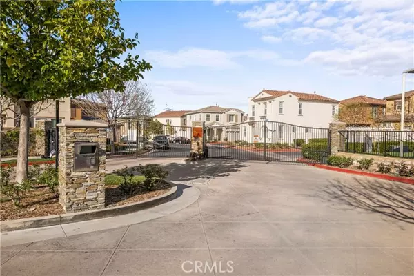 Newhall, CA 91350,27191 Remer CT