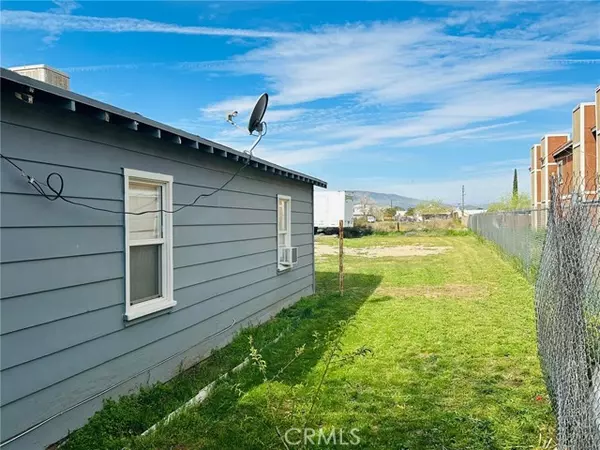 Palmdale, CA 93550,38707 10th ST