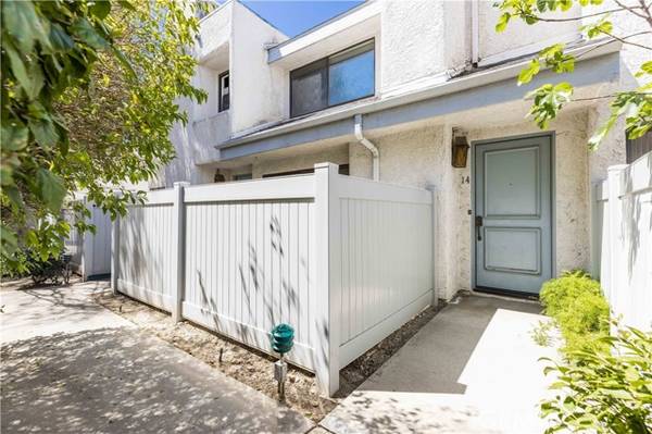 21901 Dupont ST 14, Chatsworth, CA 91311