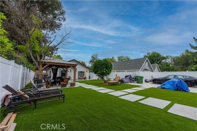 Tarzana, CA 91335,6203 Yolanda AVE
