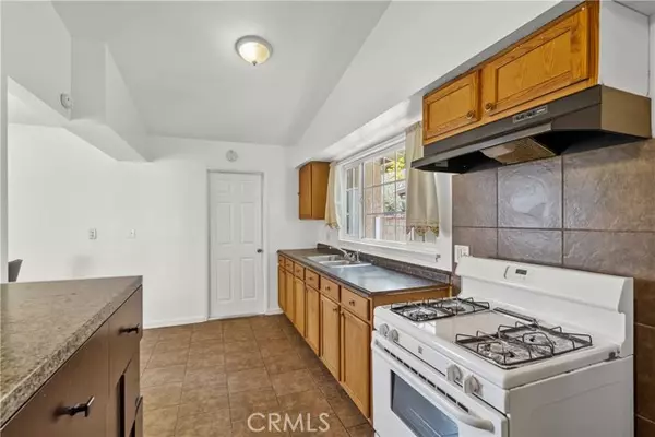 Lancaster, CA 93534,1003 W Avenue J14