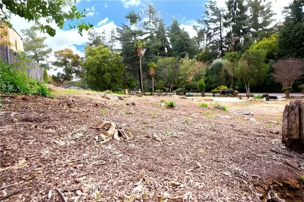Redlands, CA 92373,0 Garden ST