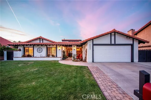 3307 Monte Carlo CT, Lancaster, CA 93536