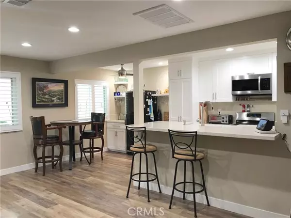 Newbury Park, CA 91320,492 Avenida De La Plata