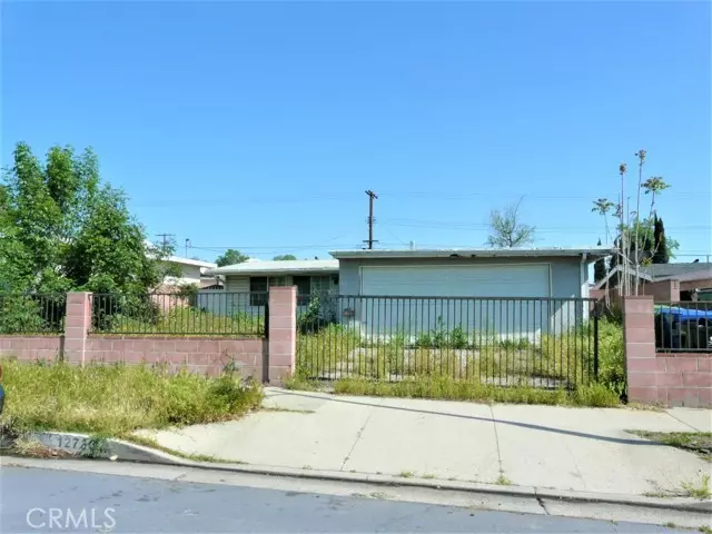 Pacoima, CA 91331,12736 Montford ST