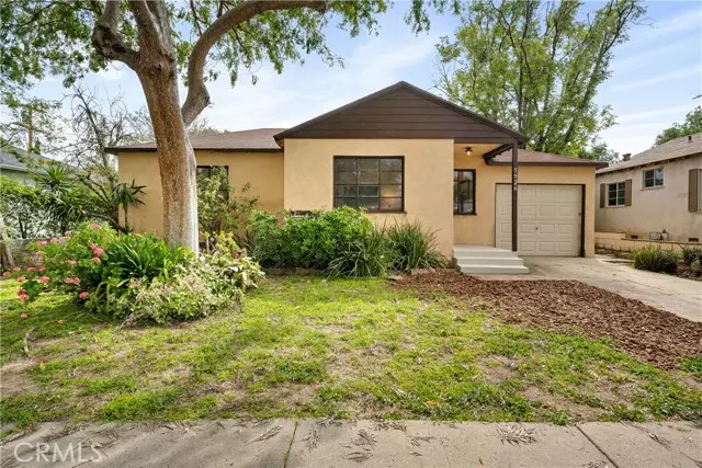 Encino, CA 91316,5926 Alonzo AVE