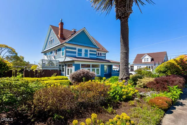 561 Stewart ST, Fort Bragg, CA 95437